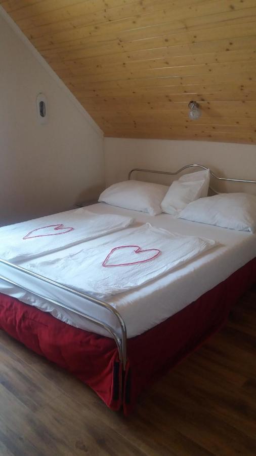 Vakacio Apartman Balatonalmádi المظهر الخارجي الصورة