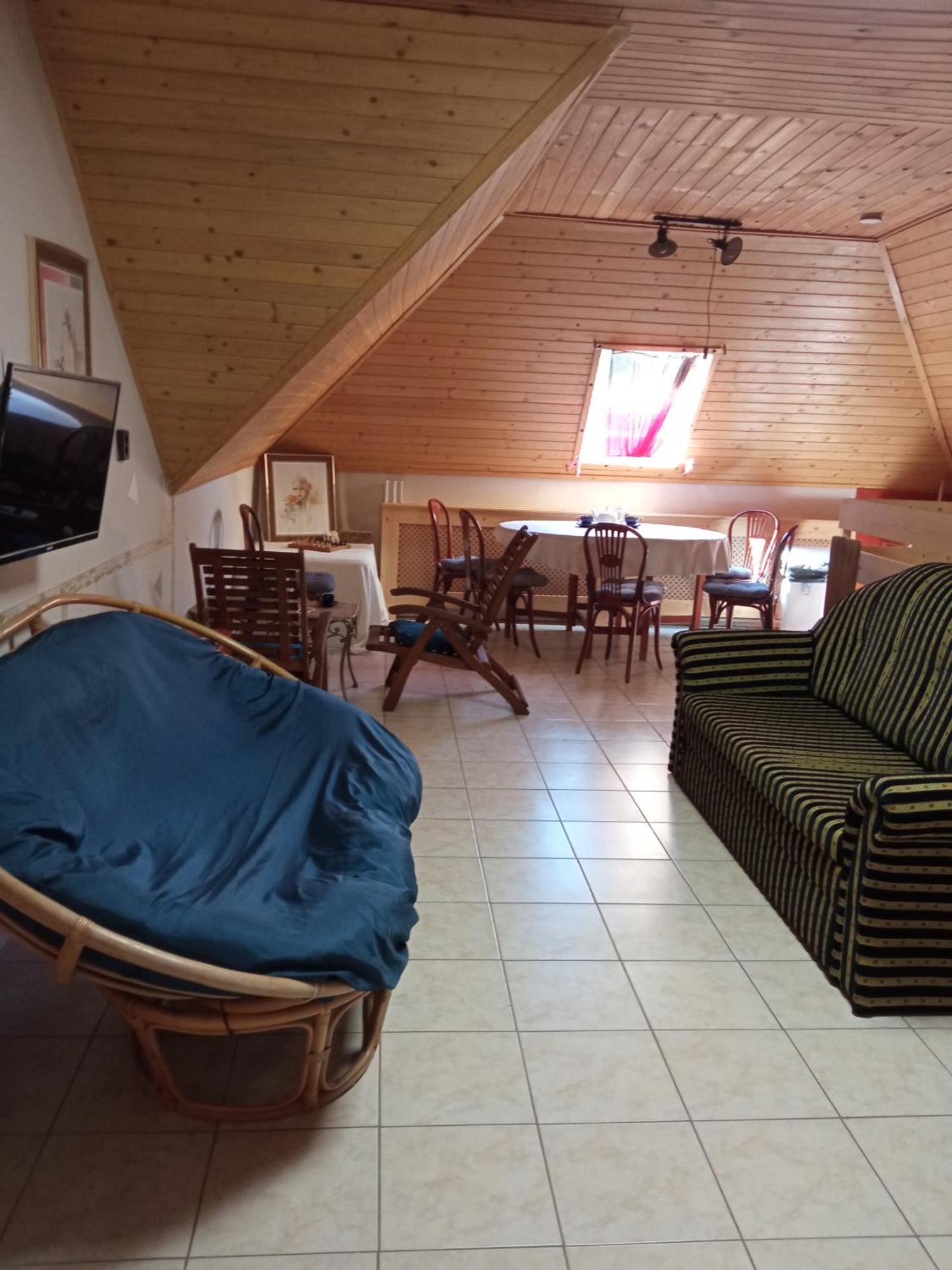 Vakacio Apartman Balatonalmádi المظهر الخارجي الصورة