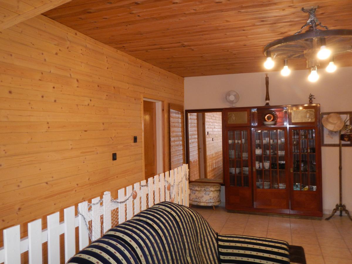 Vakacio Apartman Balatonalmádi المظهر الخارجي الصورة